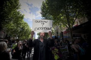 LouiseMCooper_OccupyMelbourne291011_68.jpg